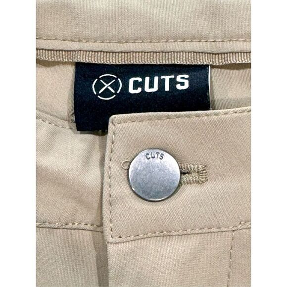 CUTZ  - Picture 7 of 11